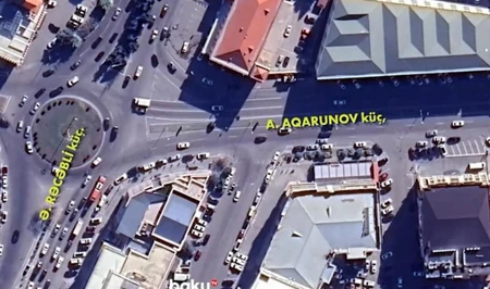 На одной из улиц Баку в любой момент может произойти авария