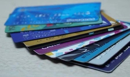 После введения лимита Card-to-Card рост числа банковских карт в Азербайджане ускорился вдвое