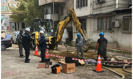 В Баку устранили аварию на водопроводе: ведутся восстановительные работы
