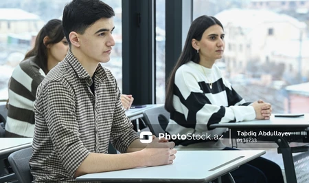 Из профучилища - в вуз без экзаменов: в Азербайджане растет интерес к профессиональному образованию