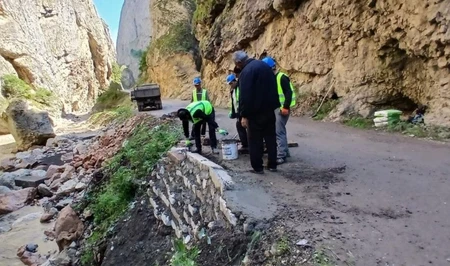 На дороге Губа - Хыналыг затруднено движение из-за разрушений