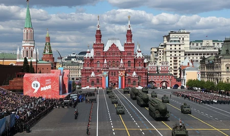 В России могут отменить Парад победы из-за высоких рисков - СМИ