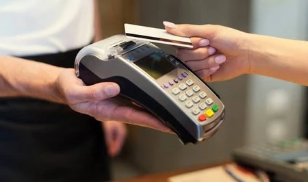 POS-терминалы уходят в прошлое? Что происходит с безналичными платежами в Азербайджане