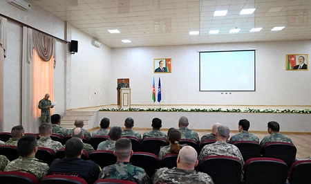 В Баку проходит учебный курс НАТО