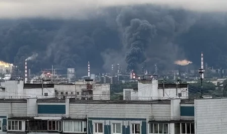 СМИ: Московский НПЗ остановлен на полгода после ударов БПЛА