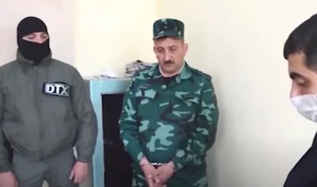 В Азербайджане скончался полковник, ранее арестованный по делу о взятках