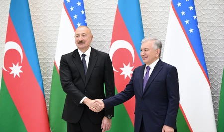 Президент Узбекистана Шавкат Мирзиёев награжден орденом «Гейдар Алиев»