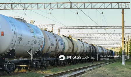 Азербайджан отправил в Армению 479 тонн дизельного топлива по железной дороге