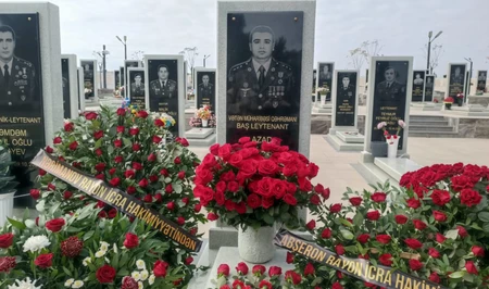 В Азербайджане почтили память героя Отечественной войны Азада Гумбатова
