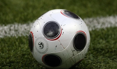 IFAB официально ввел в футбол «правило восьми секунд» для вратарей