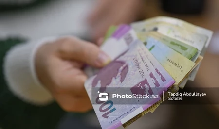 До 300 манатов в месяц: какие вузы Азербайджана поощряют студентов дополнительными стипендиями