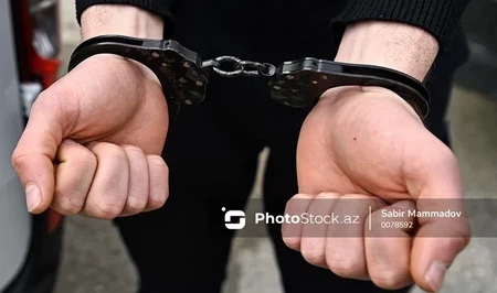 В Абшеронском районе задержан подозреваемый в краже золотых украшений