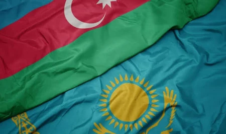 Казахстан и Азербайджан укрепляют транспортно-логистическое сотрудничество
