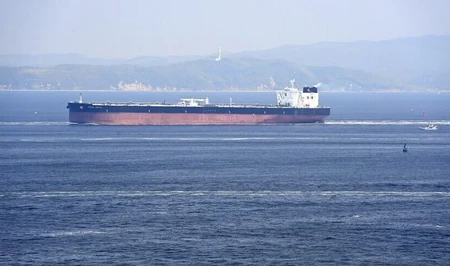 КСИР пригрозил атаковать все нефтяные танкеры в портах Кувейта и Бахрейна