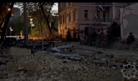В Киеве под авиаудар попала территория рядом с посольством Азербайджана