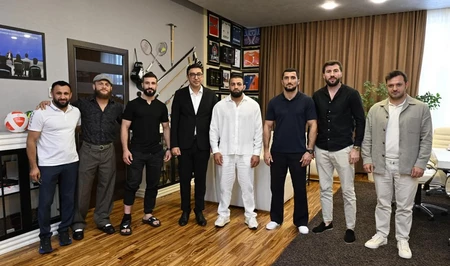 Фарид Гаибов встретился с азербайджанскими участниками UFC Fight Night