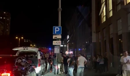 В Баку загорелась чайхана