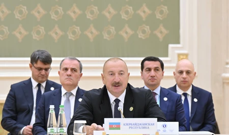 Президент Ильхам Алиев: Нужен постоянный механизм сотрудничества и контроля решений по Каспию