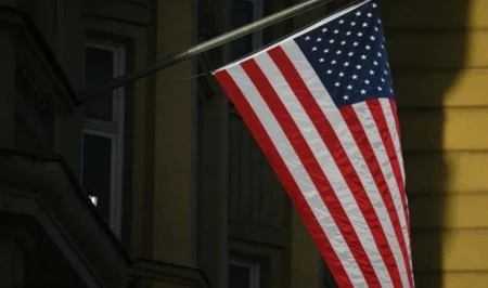 США эвакуируют дипломатов из нескольких стран Ближнего Востока на фоне угрозы эскалации