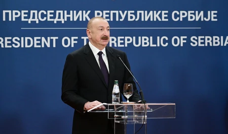 Ильхам Алиев высоко оценил сербско-азербайджанскую дружбу