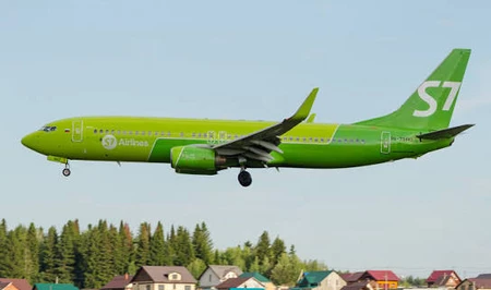 Пассажирский Boeing 737-800 авиакомпании S7 подал сигнал бедствия над Казахстаном