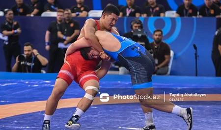 Хаким Тагиев проиграл стартовую схватку на ЧМ U-17 в Баку