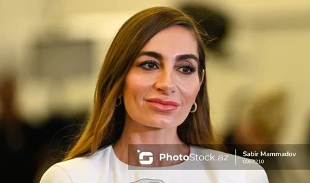Арзу Алиева поздравила Мехрибан Алиеву с днем рождения