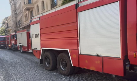 Пожар в здании в центре Баку локализован