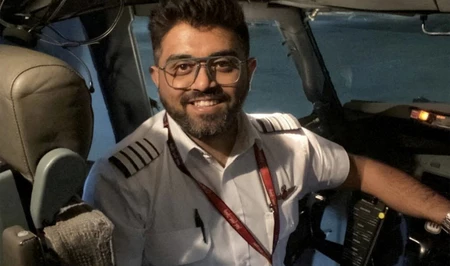 Раненный на рейсе Flydubai пилот рассказал Нетаньяху, как напарник застал его врасплох