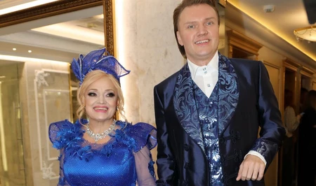 Сын Надежды Кадышевой бросил беременную жену без денег в Дубае