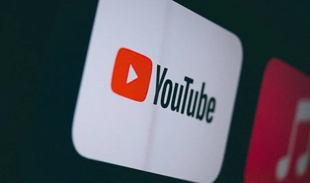 Австралия ограничит доступ подростков к YouTube, TikTok, Instagram и другим соцсетям