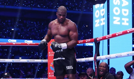 Дюбуа во второй раз победил Уордли и защитил титул чемпиона мира WBO