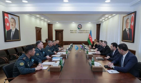 Азербайджан и Казахстан обсудили развитие военно-технического сотрудничества