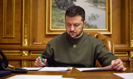 Зеленский внес законопроекты о продлении военного положения и мобилизации еще на 90 дней