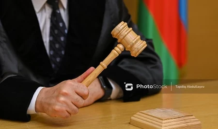 Взрыв, изнасилование и 15 лет тюрьмы: завершился громкий процесс над пожилым свекром в Азербайджане