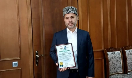 Суд признал недействительным диплом имама мечети Бибиэйбат