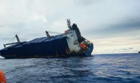 Выжившие азербайджанские моряки рассказал об атаке дронов в Азовском море
