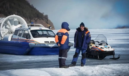 Установлены личности всех восьми погибших в утонувшей на Байкале машине