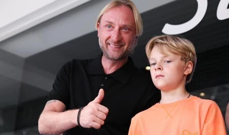 Александр Плющенко представит Азербайджан на юниорском Гран-при в Батуми