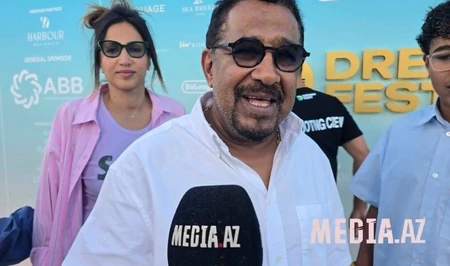 Красная дорожка DREAM FEST 2026: Cheb Khaled рассказал о первом знакомстве с Азербайджаном