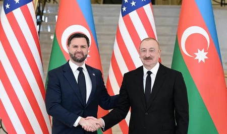 Президент Ильхам Алиев поделился публикацией о встрече с вице-президентом США