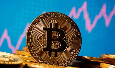 Котировки биткоина достигли многомесячных минимумов