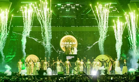 На побережье Каспия стартовал DREAM FEST 2026: как прошло открытие фестиваля