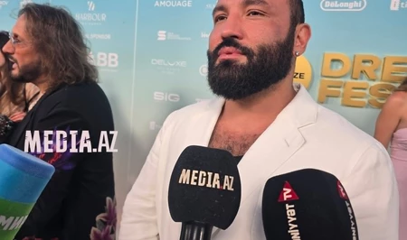 Красная дорожка DREAM FEST 2026: Сердар Камбаров восхитился стилем азербайджанских женщин