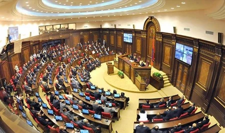 Парламент Армении принял в первом чтении проект о национализации «Электросетей»