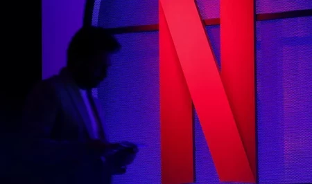 Создатели фильма «Стойкость» подали в суд на Netflix на 105 млн долларов