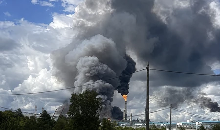 Число погибших в результате пожара на крупном газохимическом комплексе в России возросло