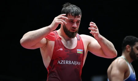 Азербайджанский борец завершил чемпионат мира в Казахстане без медалей