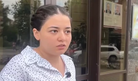 «Меня схватили и протащили по улице»: пострадавшая азербайджанка о нападении в Екатеринбурге