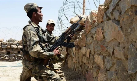 Пакистанские военные отразили нападение талибов на границе с Афганистаном
